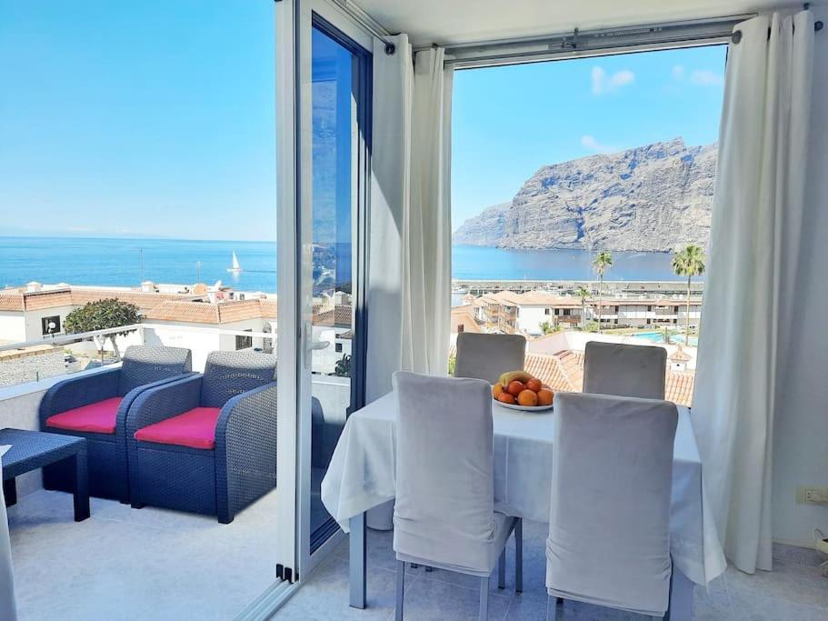 Amazing View Los Gigantes & La Gomera Apartment Acantilado de los Gigantes Екстериор снимка