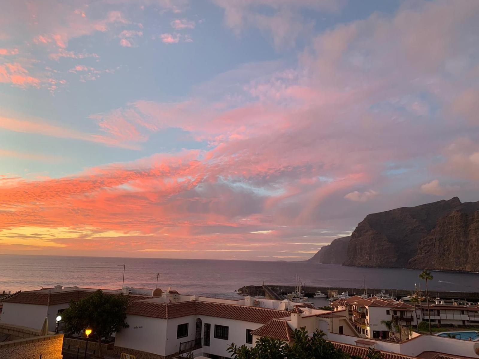 Amazing View Los Gigantes & La Gomera Apartment Acantilado de los Gigantes Екстериор снимка